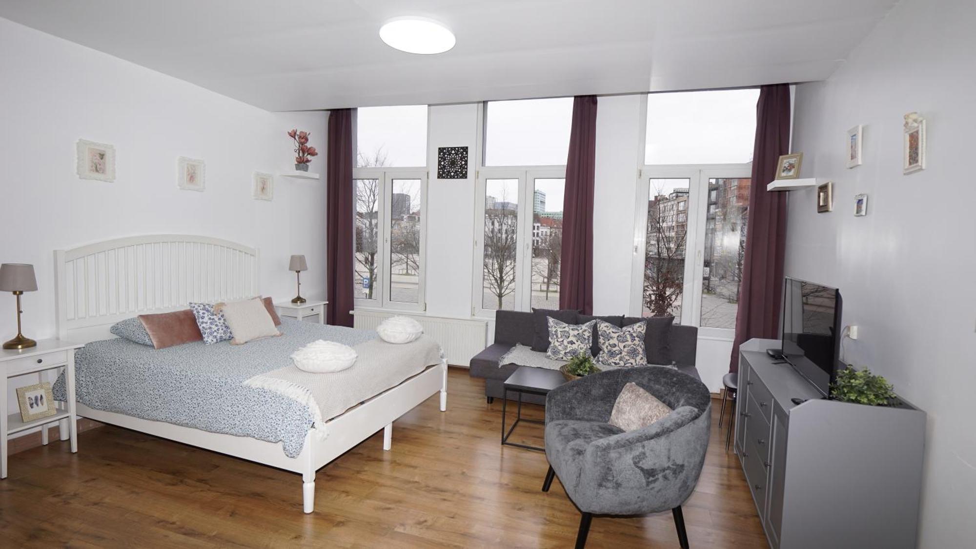 Sint-Jans Appartments Антверпен Екстериор снимка