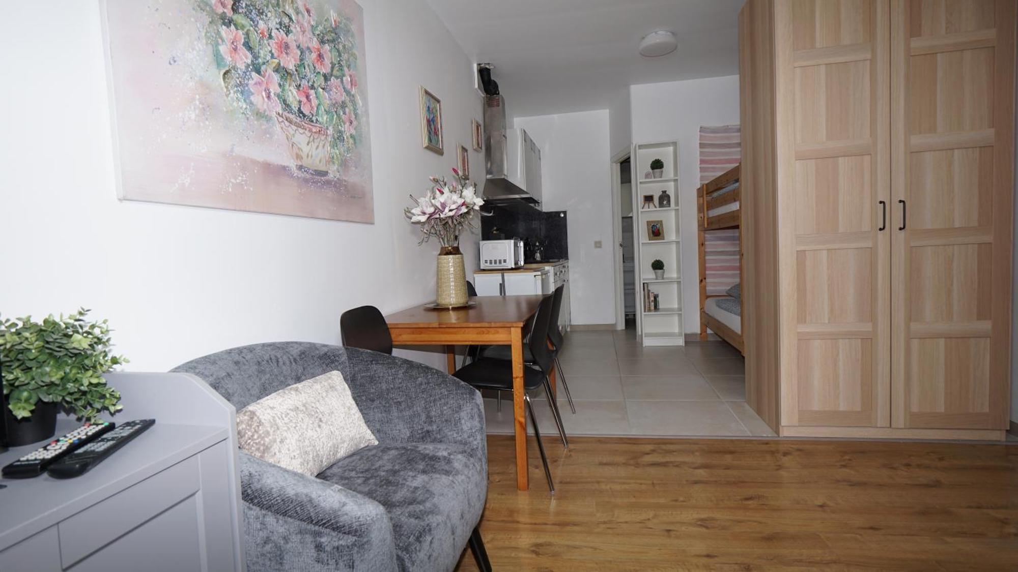Sint-Jans Appartments Антверпен Екстериор снимка